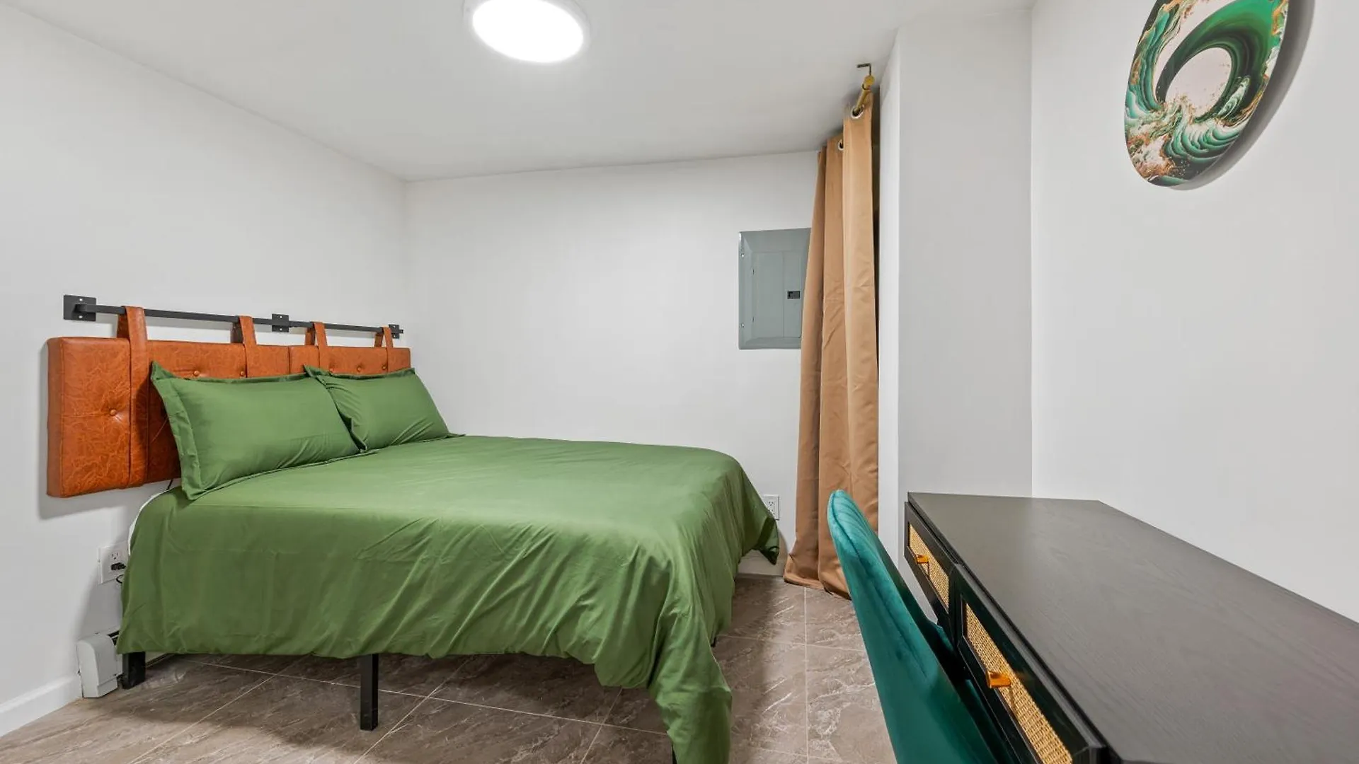 Hotel Active Central Park East 3Bedrooms 2 Bathrooms 1700 Sf New York