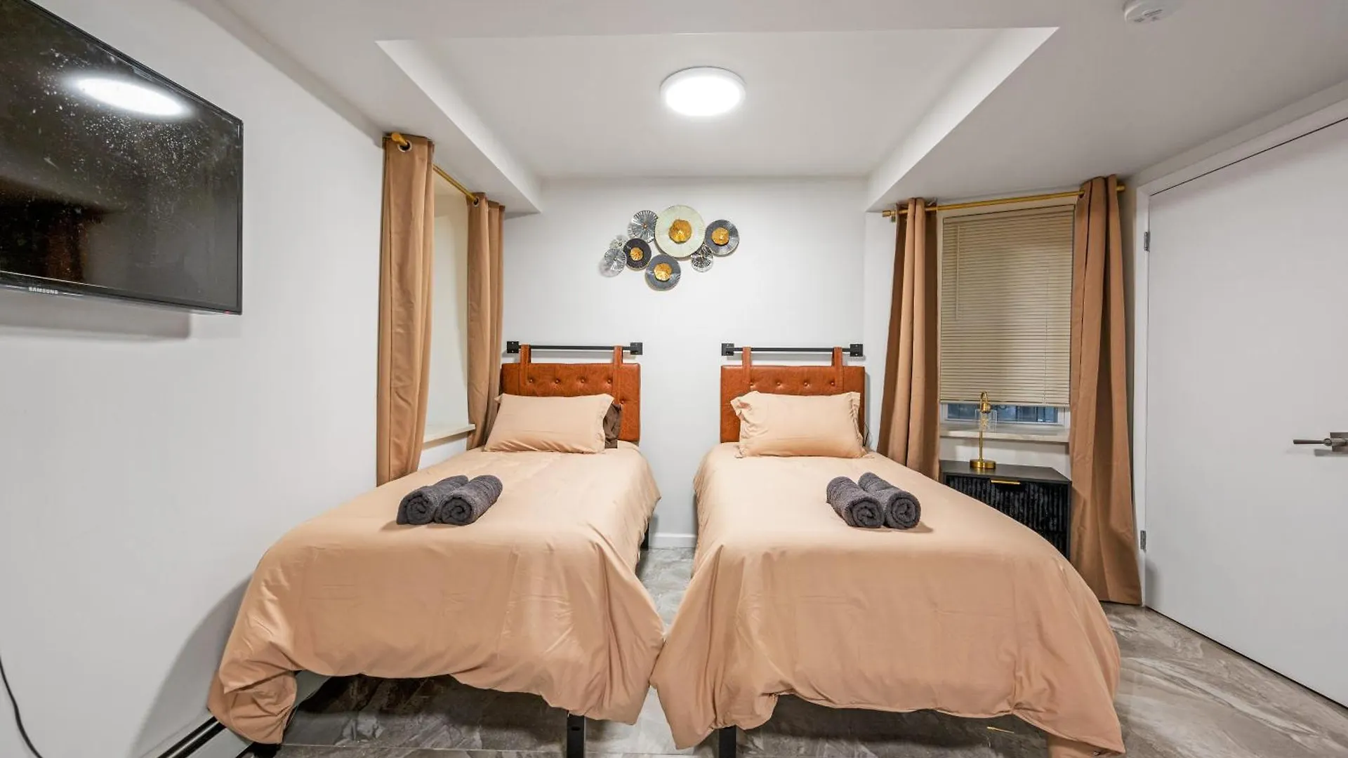 Hotel Active Central Park East 3Bedrooms 2 Bathrooms 1700 Sf New York